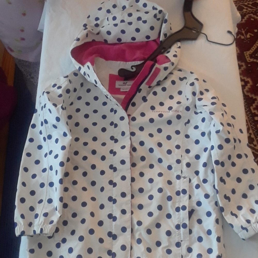 Vineyard vines rain coat